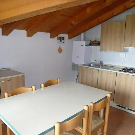 Ferienwohnung Casa Enrico Pieve Di Ledro Zimmer foto