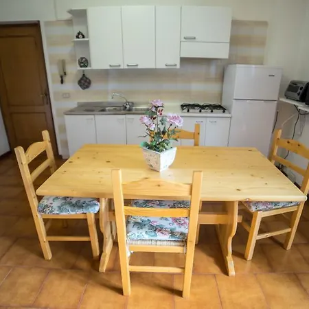Ferienwohnung Casa Enrico Pieve Di Ledro Zimmer foto